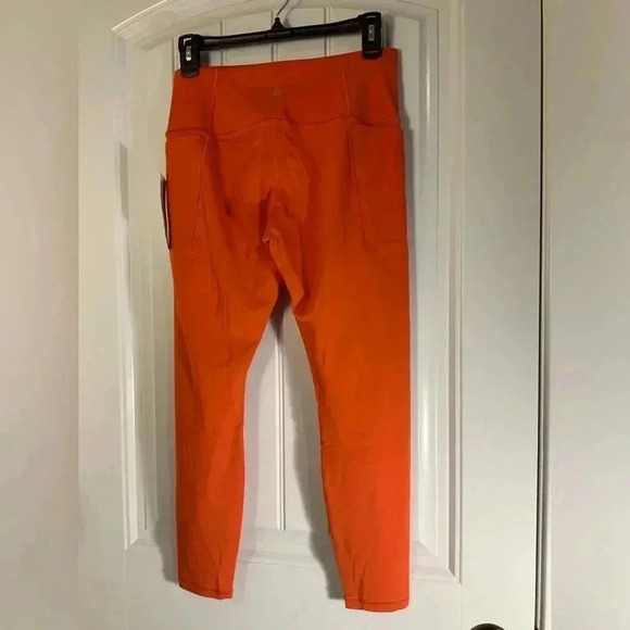 Athleta Transcend Stash Tights NWT - Picture 4 of 9